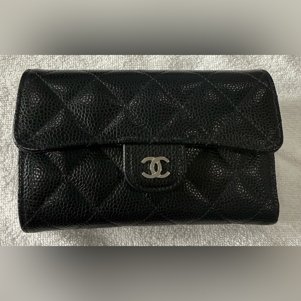 CHANEL Black Quilted Caviar Leather Wallet with Silver CC